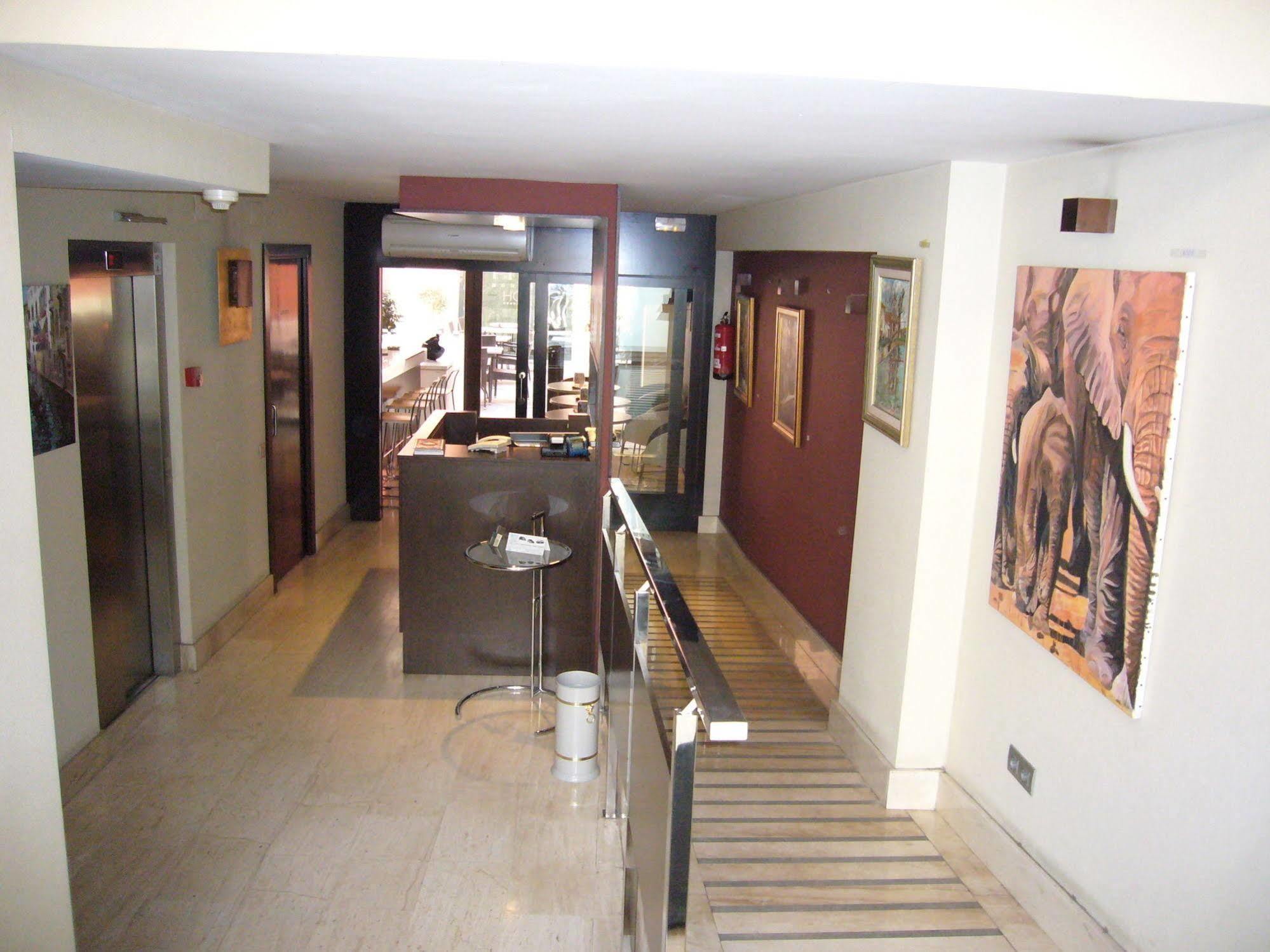 Numa Barcelona Brio Aparthotel Kültér fotó